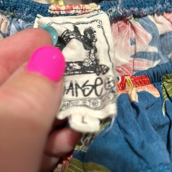 Beautiful Ruffled Full Skirted Dress - Picture 2 of 4